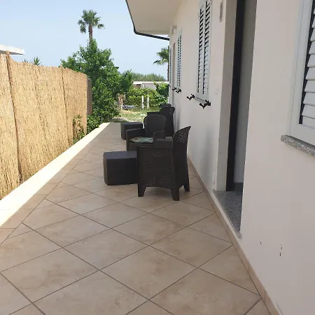 Graceland And فندق مبيت وإفطار كابو فاتيكانو