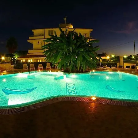 Bed & Breakfast Graceland And 4*