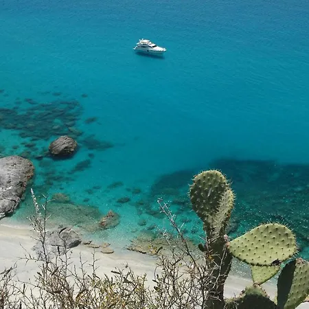 Graceland And Capo Vaticano