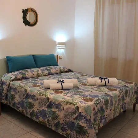Graceland And Capo Vaticano