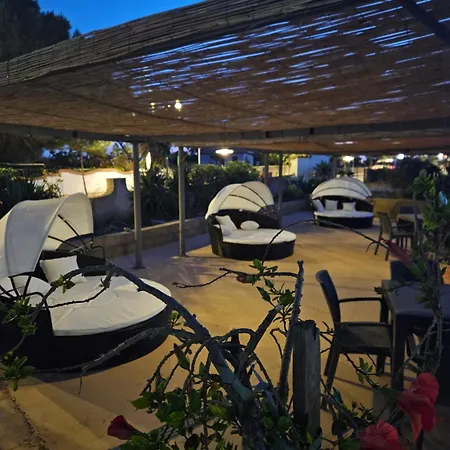 فندق مبيت وإفطار Graceland And 4*