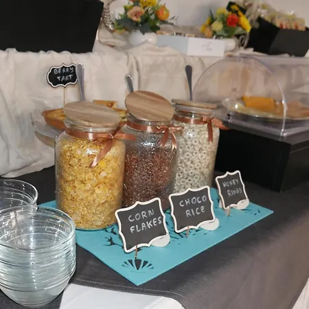 فندق مبيت وإفطار Graceland And كابو فاتيكانو