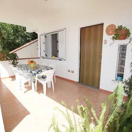 Graceland And Capo Vaticano