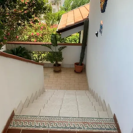 Graceland And Capo Vaticano