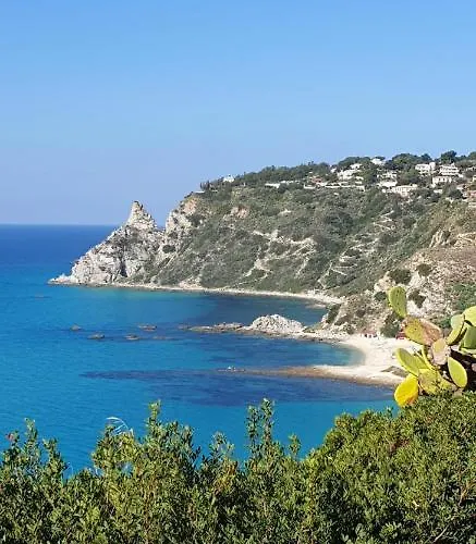 לינה וארוחת בוקר Graceland And 4*