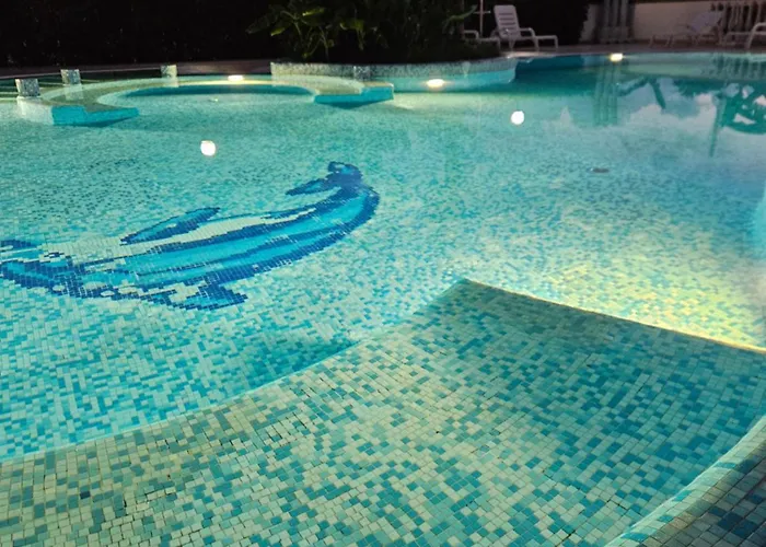 住宿加早餐酒店 Graceland And